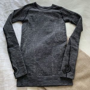 Lululemon Swiftly Tech Long Sleeve